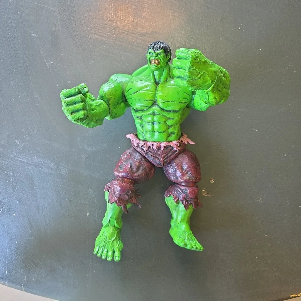 Diamond Select Marvel Select The Incredible Hulk Action Figure 2011 Purple Pants